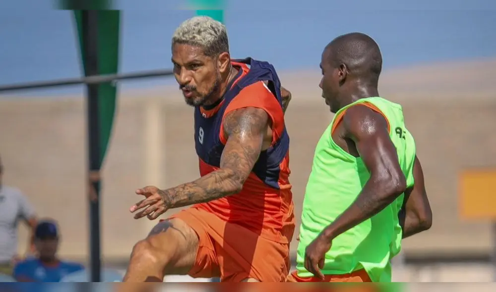Paolo Guerrero jugará por primera vez en el fútbol peruano. Foto: UCV