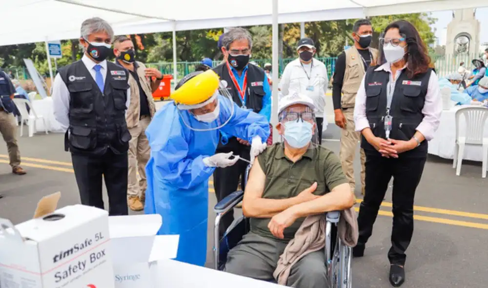 Diris Lima Centro detallo los otros lugares de vacunación disponibles. Foto: Minsa