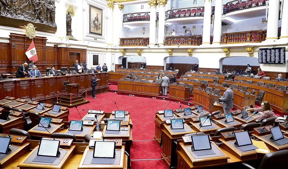 Sesión. Congreso muestra vigencia de coalición de derecha que sostiene al Gobierno de Boluarte y que busca mantenerse hasta el 2026. Se señaló que intervenciones solo serán presenciales. Foto: difusión Sesión. Congreso muestra vigencia de coalición de derecha que sostiene al Gobierno de Boluarte y que busca mantenerse hasta el 2026. Se señaló que intervenciones solo serán presenciales. Foto: difusión