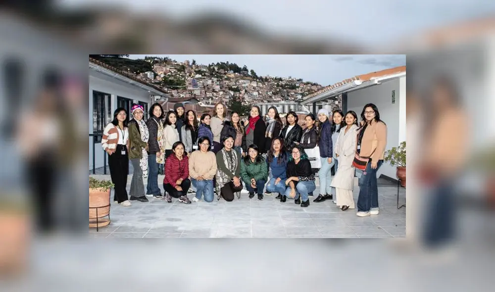 Mujeres periodistas del sur se organizan para fortalecer la democracia. (Foto. Fundación Mohme)