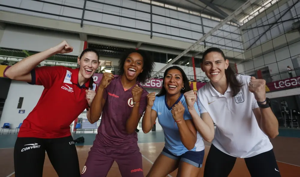 Luchadoras. Simone Scherer (San Martín), Coraima Gómez (Universitario), Mirian Patiño (Regatas) y Marina Scherer (Alianza Lima). Foto: Félix Contreras Luchadoras. Simone Scherer (San Martín), Coraima Gómez (Universitario), Mirian Patiño (Regatas) y Marina Scherer (Alianza Lima). Foto: Félix Contreras