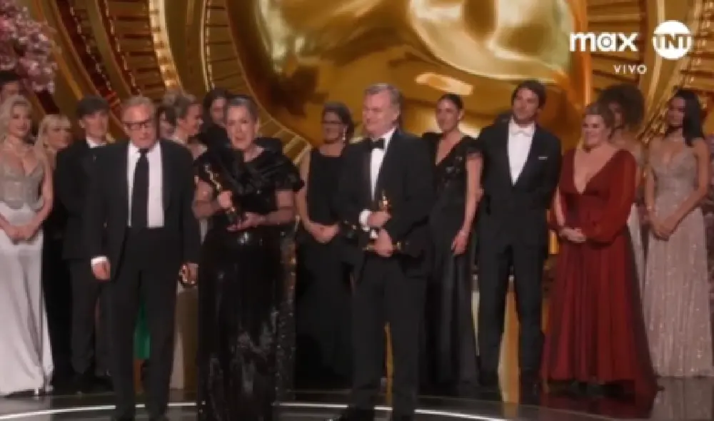Emma Thomas, productora de ‘Oppenheimer’ y esposa de Christopher Nolan recibió la premiación a mejor película en los Oscar 2024. Foto: TNT