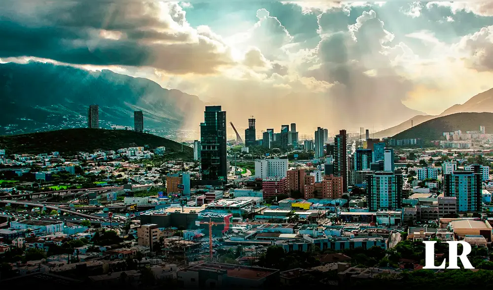 Es conocida como una de las ciudades más importantes y ricas de América Latina, que destaca por su fuerte economía, avanzada infraestructura y alta calidad de vida. Foto: composición LR/Britannica