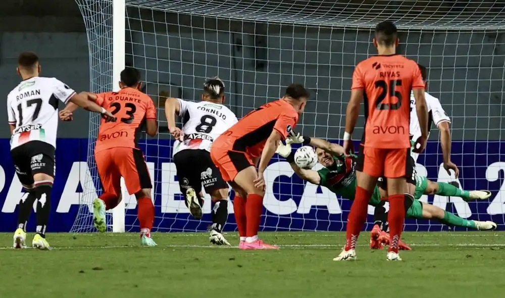 Palestino y Nacional Asunción jugaron en Chile. Foto: Club Deportivo Palestino Palestino y Nacional Asunción jugaron en Chile. Foto: Club Deportivo Palestino