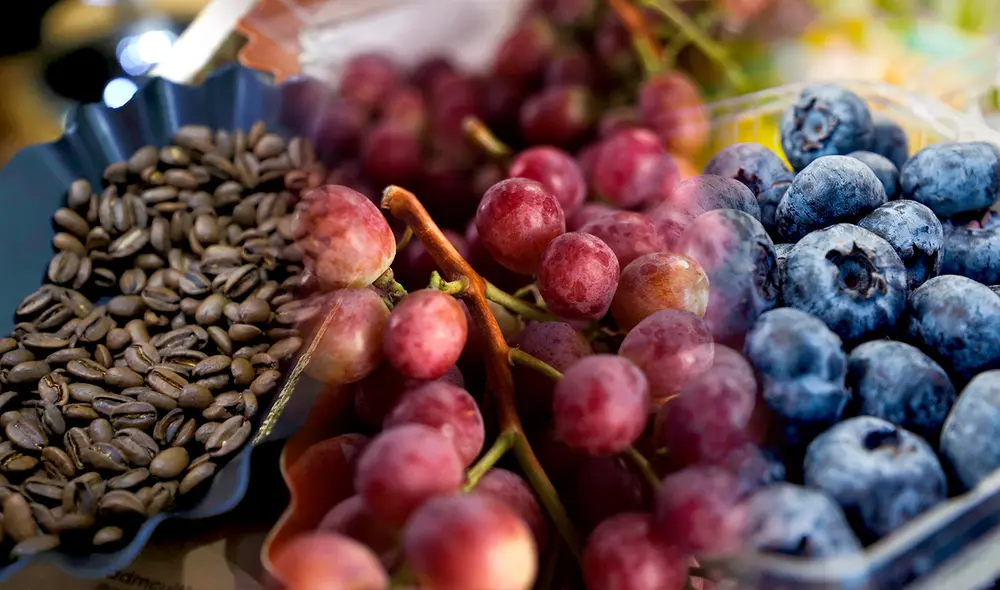 Agroexportaciones. Las exportaciones agrarias tradicionales durante enero sumaron US$93 millones, cifra que significó un aumento de 45% respecto a lo registrado en 2023. Foto: composición/La República