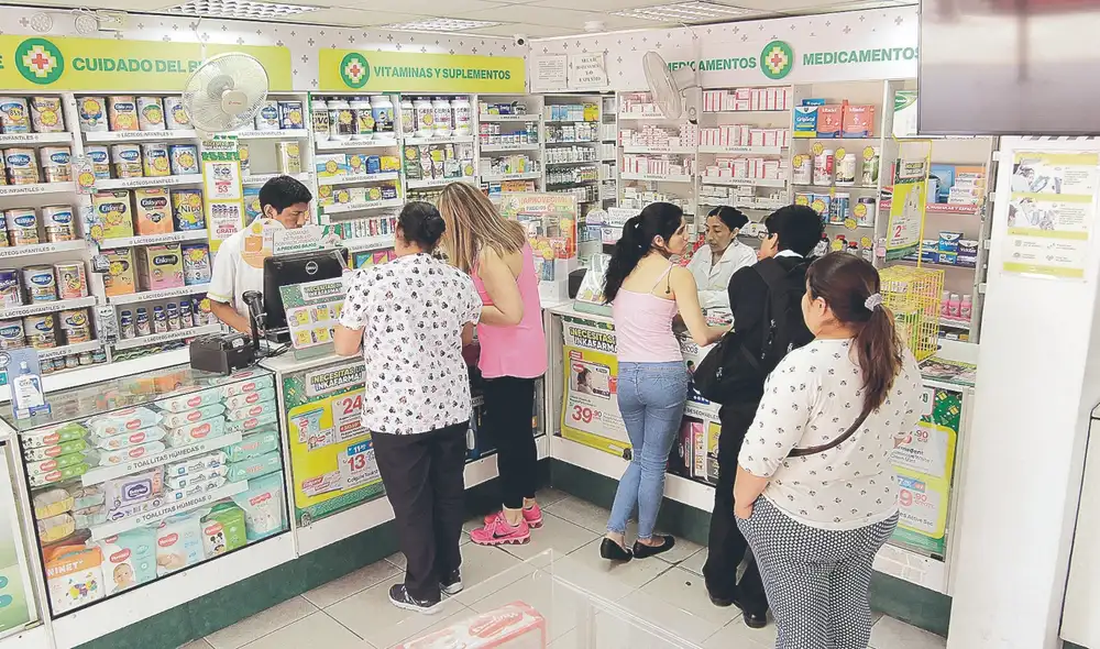 Corta vigencia. Farmacias, boticas y establecimientos de salud privados deberán tener un stock de medicamentos genéricos. De lo contrario, serán multados. Foto: difusión. Corta vigencia. Farmacias, boticas y establecimientos de salud privados deberán tener un stock de medicamentos genéricos. De lo contrario, serán multados. Foto: difusión.