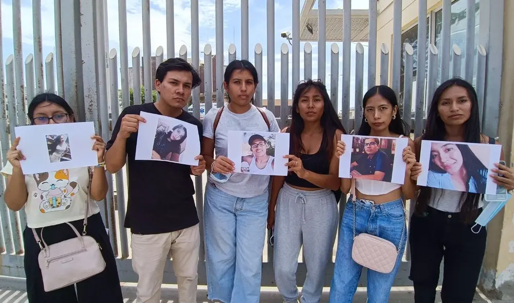 Amigos de los estudiantes de la Universidad Nacional Pedro Ruiz Gallo accidentados piden justicia. Foto: Emmanuel Moreno/La República