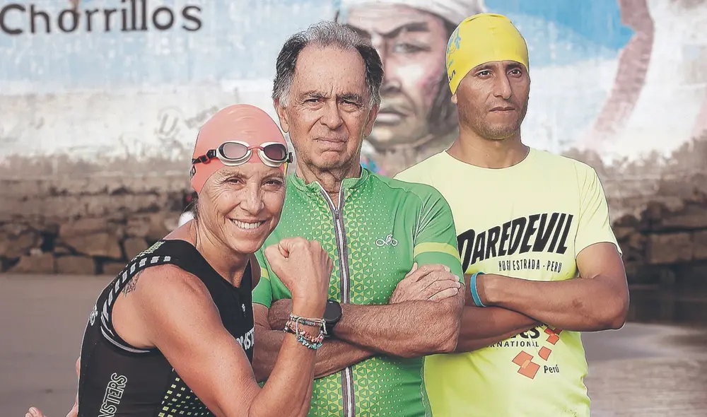 Superhéroes. Giuliana Fatule, Augusto Rey y Hugo Estrada en la playa Pescadores de Chorrillos. Foto: difusión