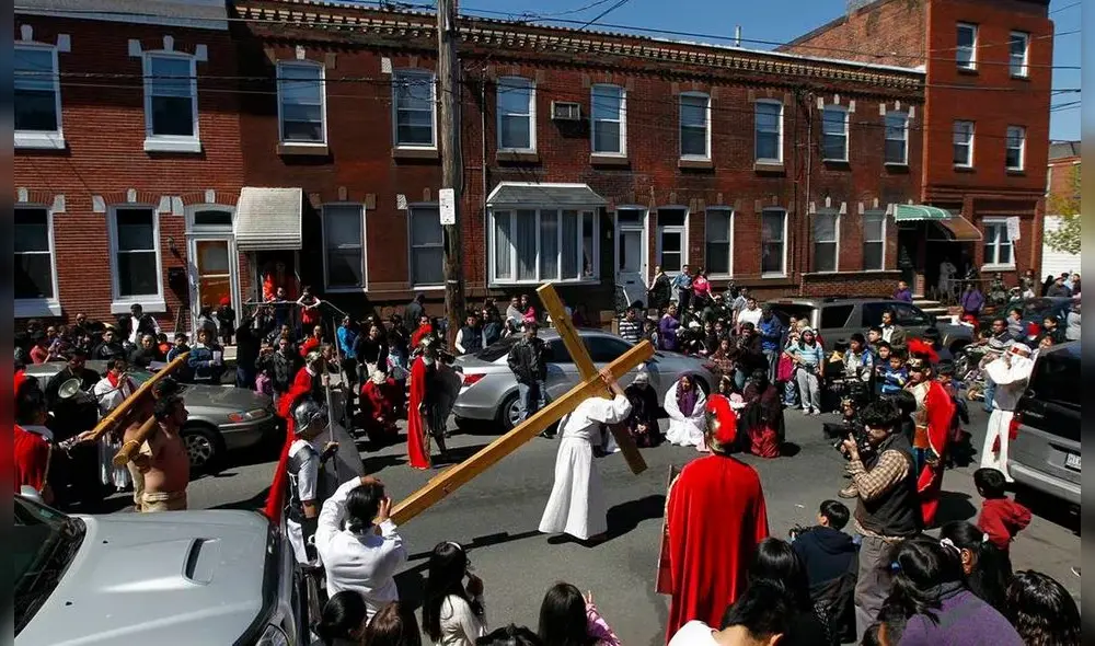 La Semana Santa en Estados Unidos no es tan celebrada como en países católicos, pero iglesias ofrecen misas y procesiones. Foto:AP