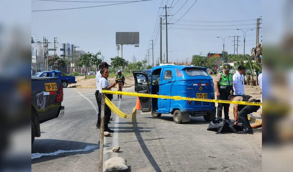 La Policía Nacional del Perú investiga el homicidio que se registró en Comas. Foto: Bella Alvites/La República La Policía Nacional del Perú investiga el homicidio que se registró en Comas. Foto: Bella Alvites/La República