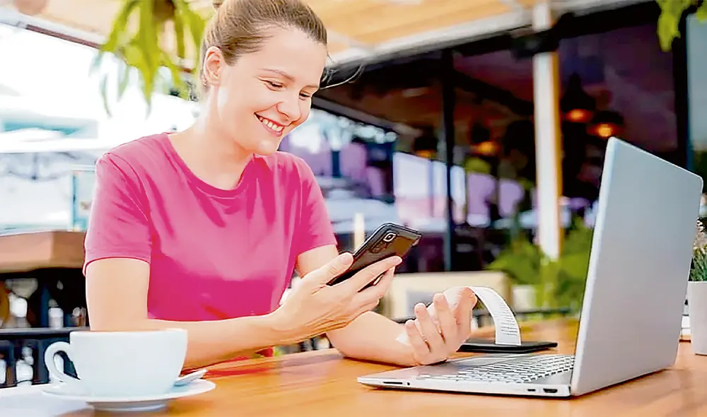 Distanciamiento. Solo el 24% de las féminas tiene una cuenta de ahorros o corriente y un 13% posee una tarjeta de crédito. Foto: difusión