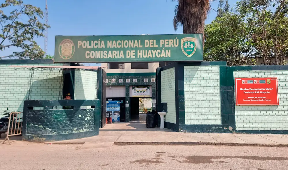 Extorsionadores dispararon contra la vivienda de la directora. Foto: Kevinn García/LR Extorsionadores dispararon contra la vivienda de la directora. Foto: Kevinn García/LR