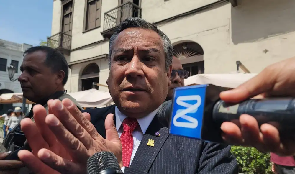 El presidente de la PCM aseguró que Dina Boluarte declarará ante la Fiscalía. Foto: La República