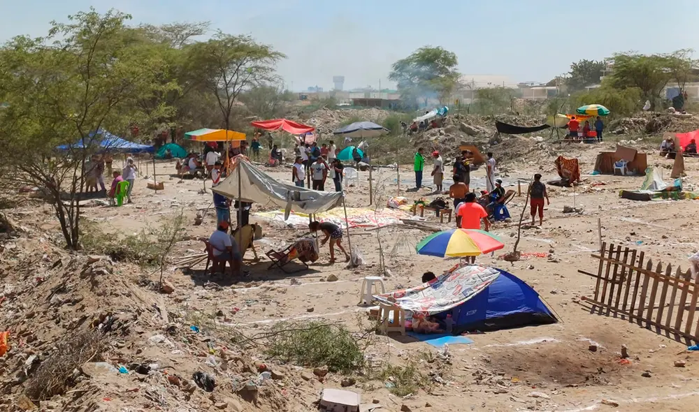 El procurador del distrito de Piura anunció que los esfuerzos del diálogo se están agotando, por lo que se procederá a desalojar a las familias que invadieron territorio de la comuna piurana. Foto: La República El procurador del distrito de Piura anunció que los esfuerzos del diálogo se están agotando, por lo que se procederá a desalojar a las familias que invadieron territorio de la comuna piurana. Foto: La República