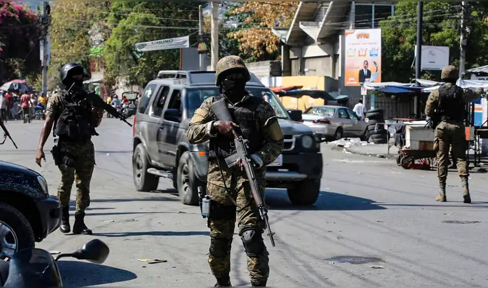 Los delincuentes de la banda 'Vivir Juntos', liderada por Jimmy 'Barbecue' Cherizier, están detrás del ataque. Foto: Antena 7