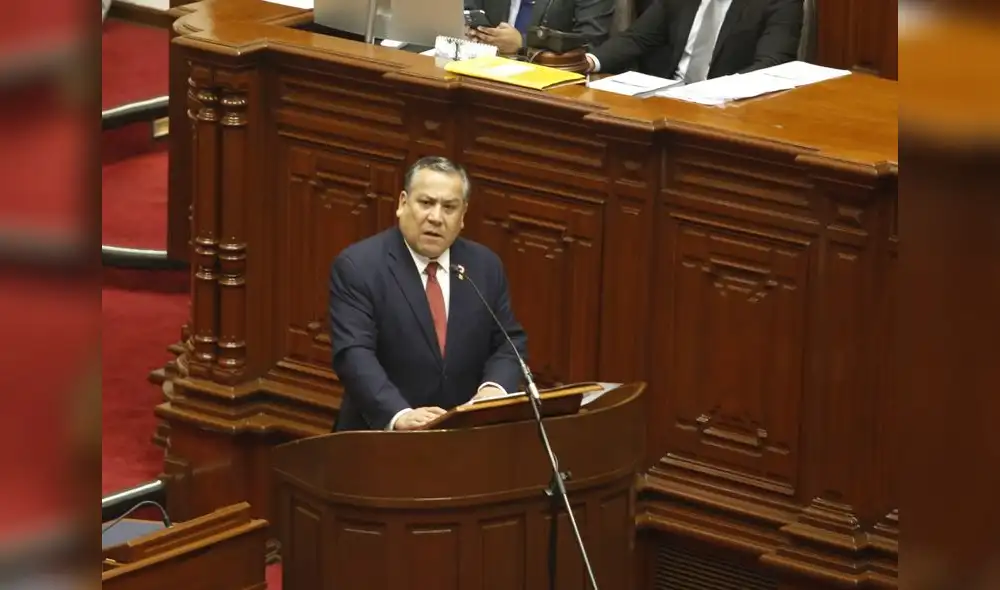 Adrianzén busca el voto de confianza del Congreso. Foto: Félix Contreras - LR Adrianzén busca el voto de confianza del Congreso. Foto: Félix Contreras - LR