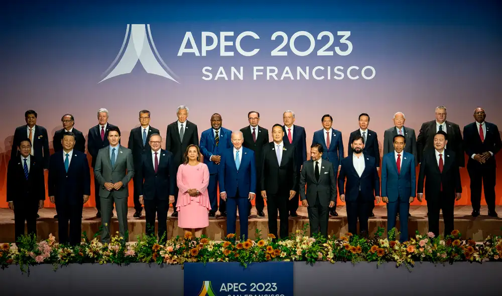 Mandatarios de América Latina superan los miles de dólares en salarios. Foto: AFP