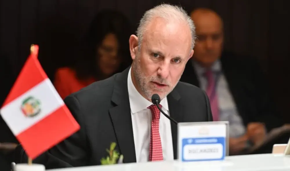 El canciller Javier González-Olaechea consideró que el Perú "se debe hacer respetar". Foto: Andina El canciller Javier González-Olaechea consideró que el Perú "se debe hacer respetar". Foto: Andina