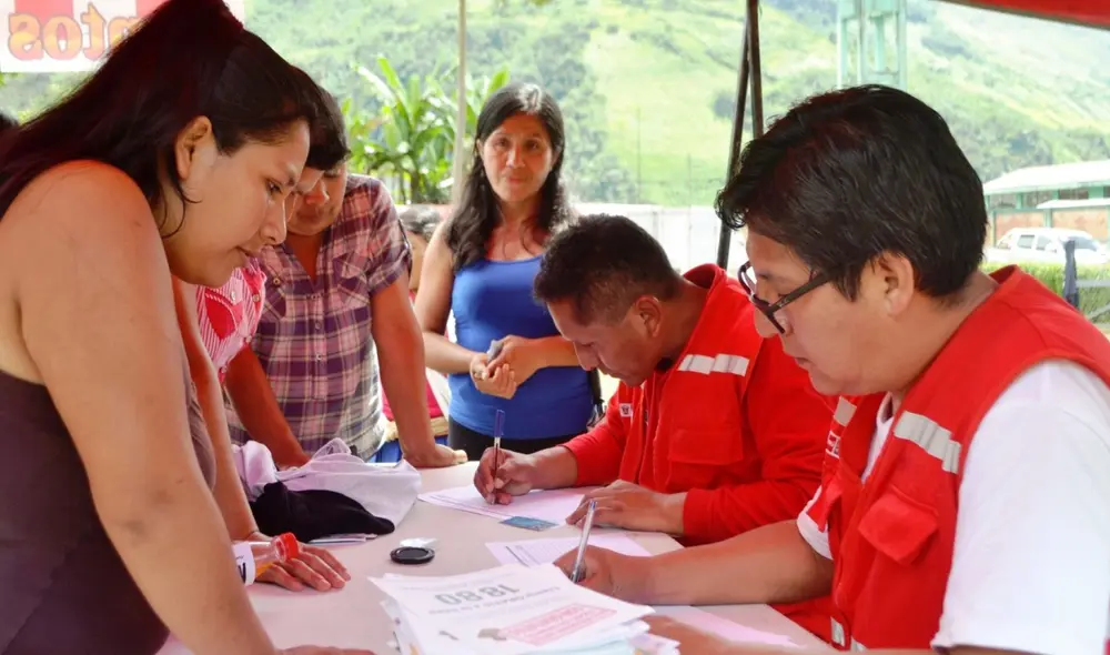 Los ciudadanos deberán conocer los datos de su DNI para saber su condición socioeconómica. Foto: Andina