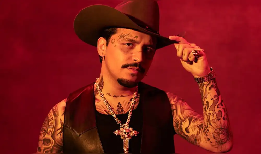 Christian Nodal publicó fotos de su nueva apariencia. Foto: X Christian Nodal publicó fotos de su nueva apariencia. Foto: X