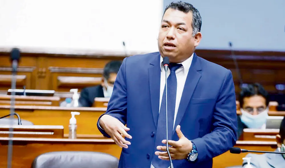 La iniciativa fue presentada por Darwin Espinoza, vocero de la bancada de Acción Popular. Foto: Congreso