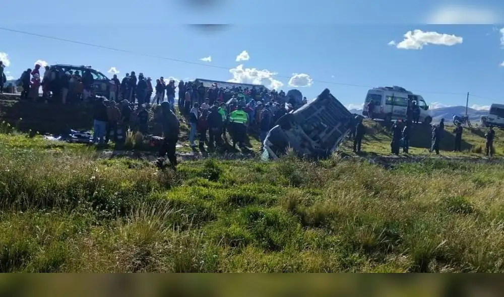 Accidente en la carretera deja heridos con lesiones de gravedad. Foto: Cinthia Alvarez/ LR Accidente en la carretera deja heridos con lesiones de gravedad. Foto: Cinthia Alvarez/ LR