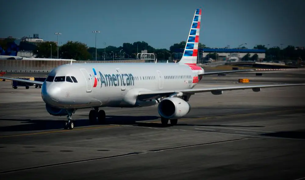 La cancelación repentina de los vuelos causó malestar en los usuarios. Foto: CNN La cancelación repentina de los vuelos causó malestar en los usuarios. Foto: CNN