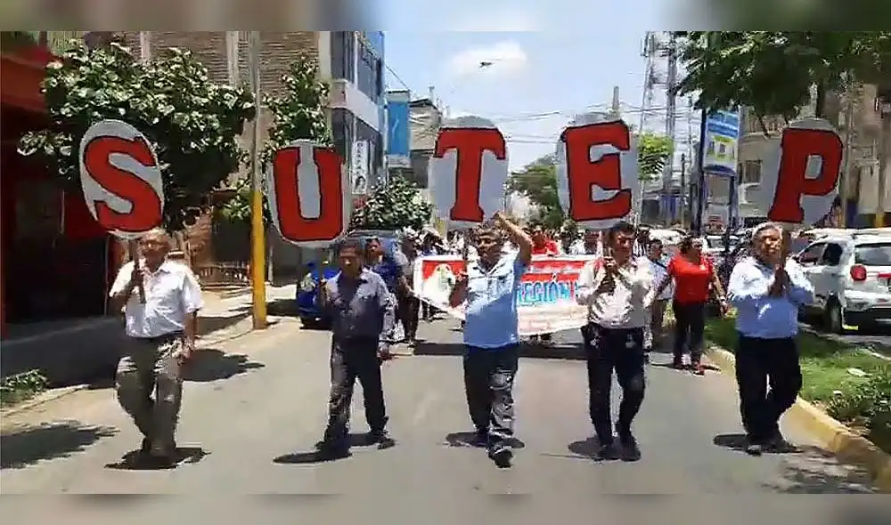 Sutep reclama por incumplimiento del Estado al no otorgar 6% del PBI al sector educación. Foto: difusión