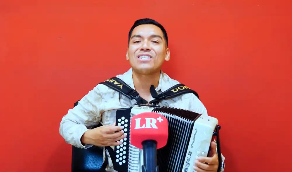 Donnie Yaipén asegura que cantar y tocar el acordeón es todo un desafío. Foto: Fiorella Bazán/La República Donnie Yaipén asegura que cantar y tocar el acordeón es todo un desafío. Foto: Fiorella Bazán/La República