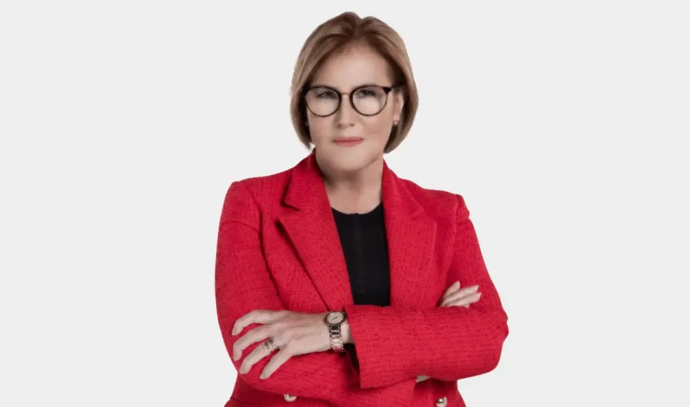 Mónica Delta es la actual conductora de 'Punto final'. Foto: Difusión