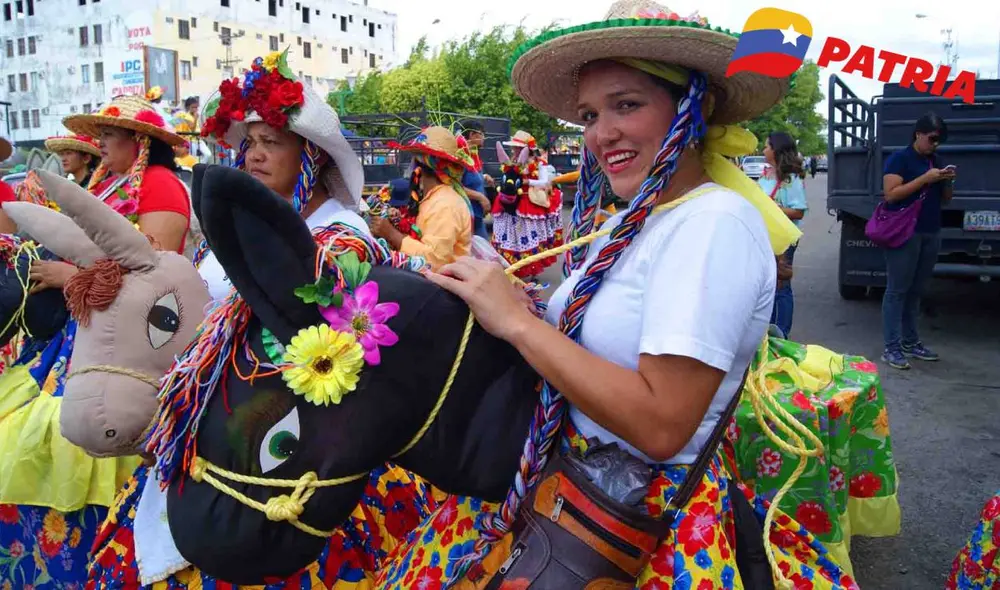 El Bono Cultores Populares solo se entrega una vez al mes. Foto: composición LR/800Noticias/Patria