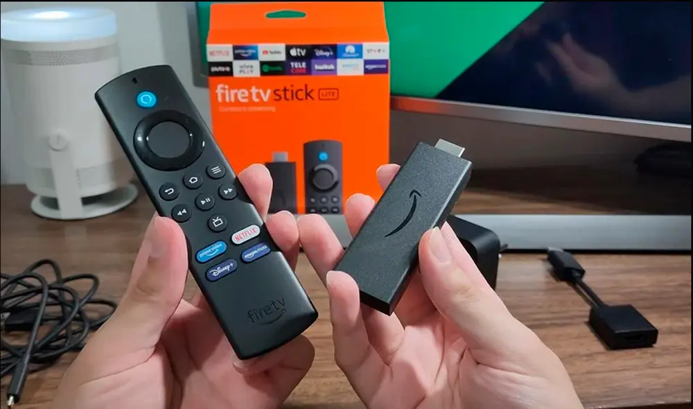 Fire TV Stick promete ser un dispositivo de fácil uso con una avanzado sistema para mejorar la calidad de la televisión. Foto: Amazon. Fire TV Stick promete ser un dispositivo de fácil uso con una avanzado sistema para mejorar la calidad de la televisión. Foto: Amazon.