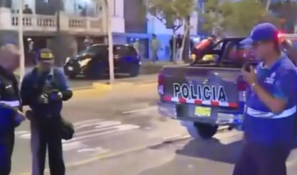 El hombre fue encontrado sin vida en el suelo. Foto: fotocaptura Latina El hombre fue encontrado sin vida en el suelo. Foto: fotocaptura Latina