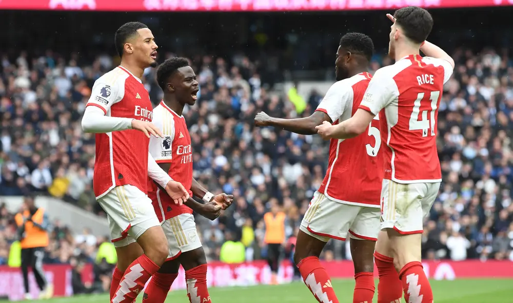 Arsenal sigue como líder de la liga inglesa, pero tiene un partido más que el Manchester City. Foto: Arsenal Arsenal sigue como líder de la liga inglesa, pero tiene un partido más que el Manchester City. Foto: Arsenal