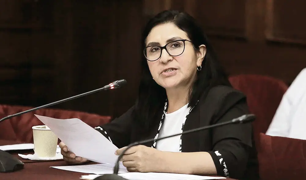 Malas prácticas. Katy Ugarte Mamani es investigada por la Fiscalía por el presunto delito de concusión y hoy votarán en el grupo de Ética del Congreso una propuesta para suspenderla. Foto: difusión