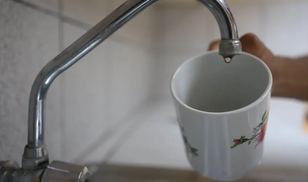 Para contactarte con la entidad puedes recurrir al Aquafono. Foto: TV Perú