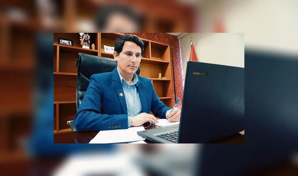 César Combina deberá aclarar el depósito por 45 mil soles César Combina deberá aclarar el depósito por 45 mil soles