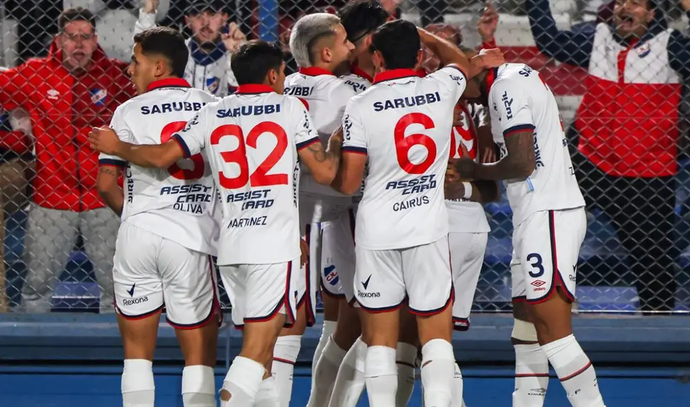 Nacional y Racing Montevideo jugaron en el Gran Parque Central. Foto: Nacional Nacional y Racing Montevideo jugaron en el Gran Parque Central. Foto: Nacional