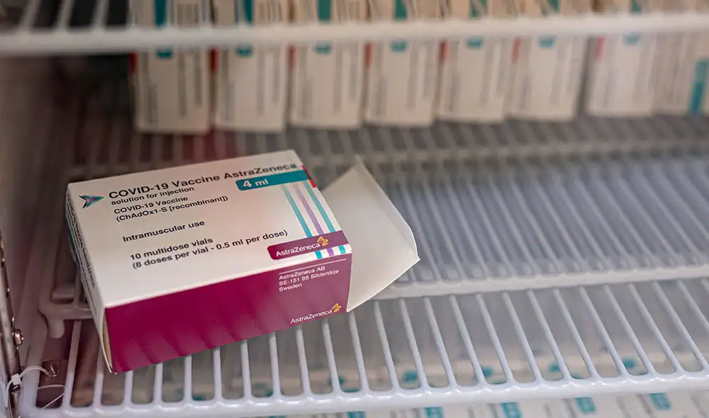 La vacuna Vaxzevria de AstraZeneca fue distribuida en más de 170 países. Foto: AFP