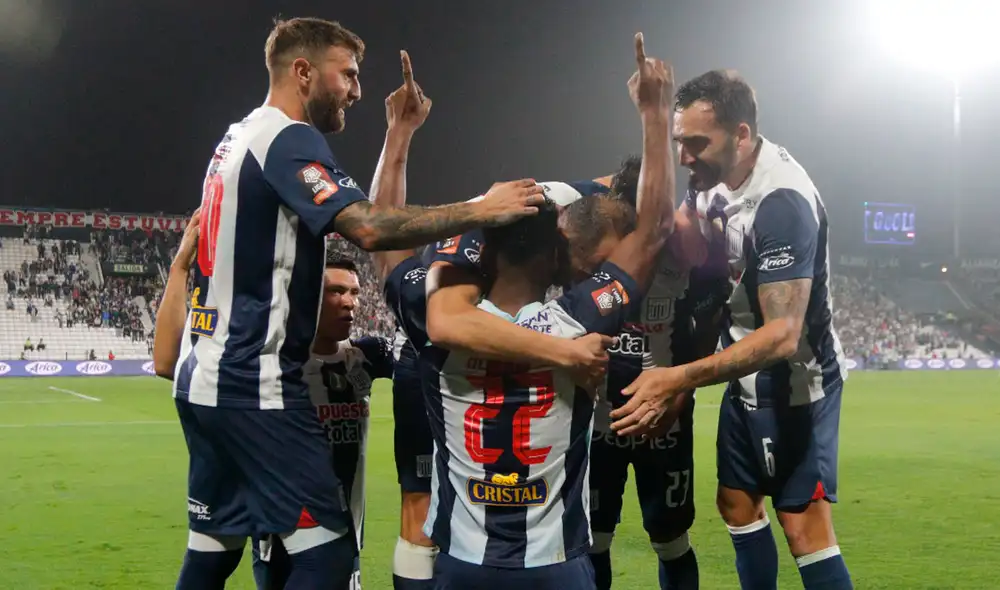 Alianza Lima renovó gran parte de su plantel para la temporada 2024. Foto: GLR.