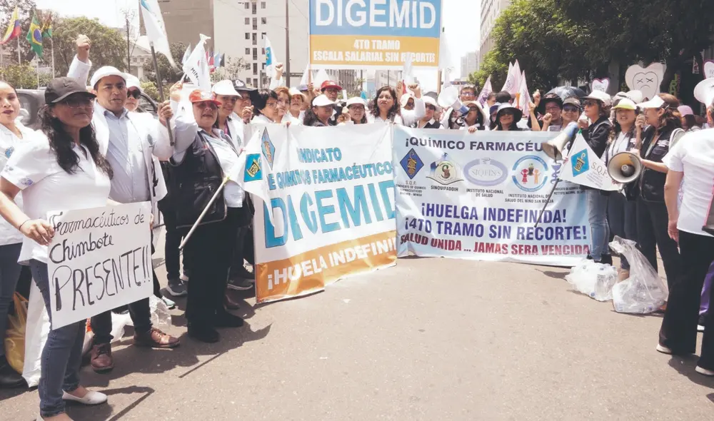 Protesta. Colegio Q. Farmacéutico de Lima está en contra. Foto: difusión
