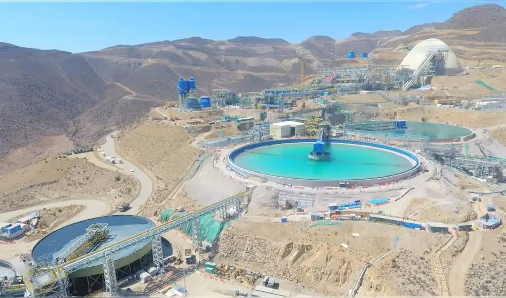 Quellaveco (en Moquegua) es la mayor inversión minera del Perú y forma parte de Anglo American. Foto: Tecnología Minera Quellaveco (en Moquegua) es la mayor inversión minera del Perú y forma parte de Anglo American. Foto: Tecnología Minera
