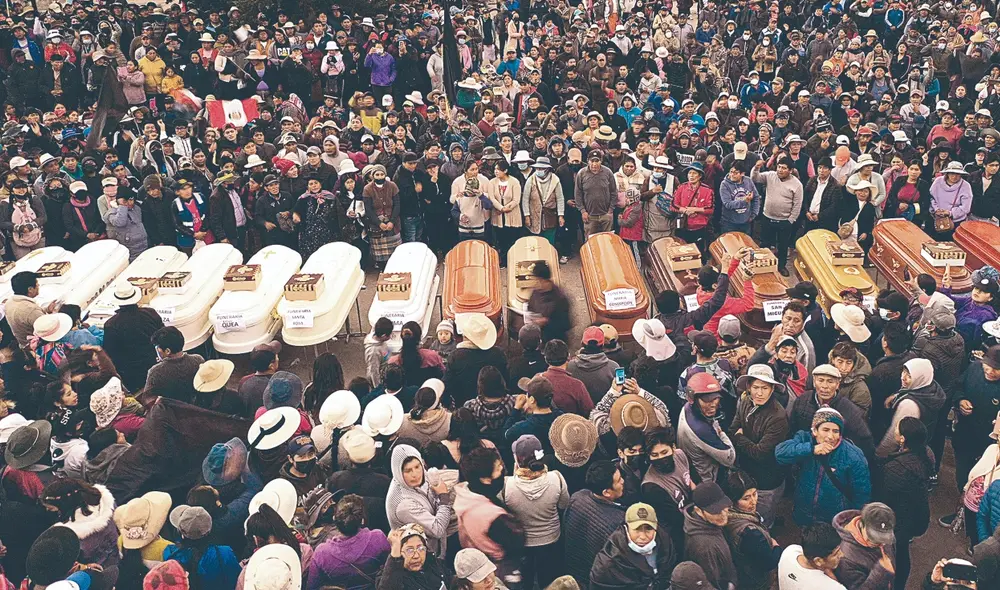 Deudos. Familiares de víctimas volvieron a Juliaca con cierta esperanza, pero siguen vigilantes. Foto: difusión Deudos. Familiares de víctimas volvieron a Juliaca con cierta esperanza, pero siguen vigilantes. Foto: difusión