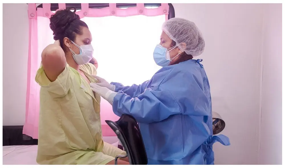 Mujeres que padecen cáncer de mama son beneficiadas con prueba de inmunohistoquímica gracias a convenio entre la Liga Contra el Cáncer y Roche.