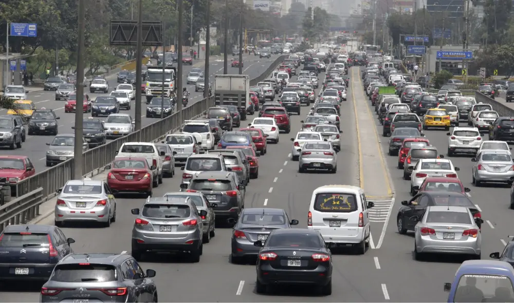 La avenida Javier Prado estará cerrada hasta el 30 de mayo. Foto: Andina
