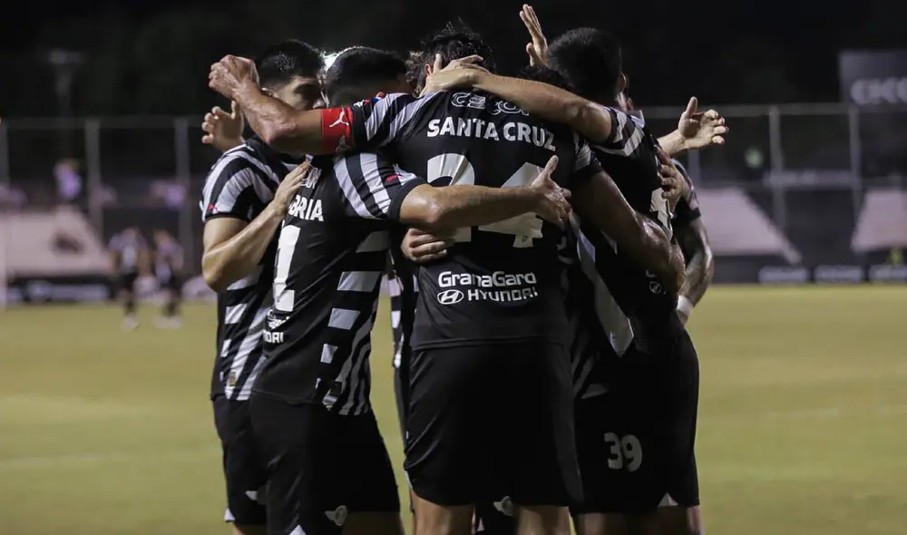 Libertad y Nacional jugaron en el Estadio Tigo. Foto: Club Libertad