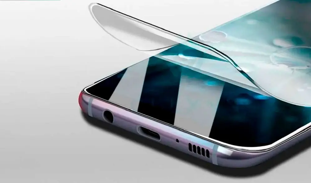 Las micas de hidrogel son más delgadas que las de vidrio templado. Foto: Oechsle