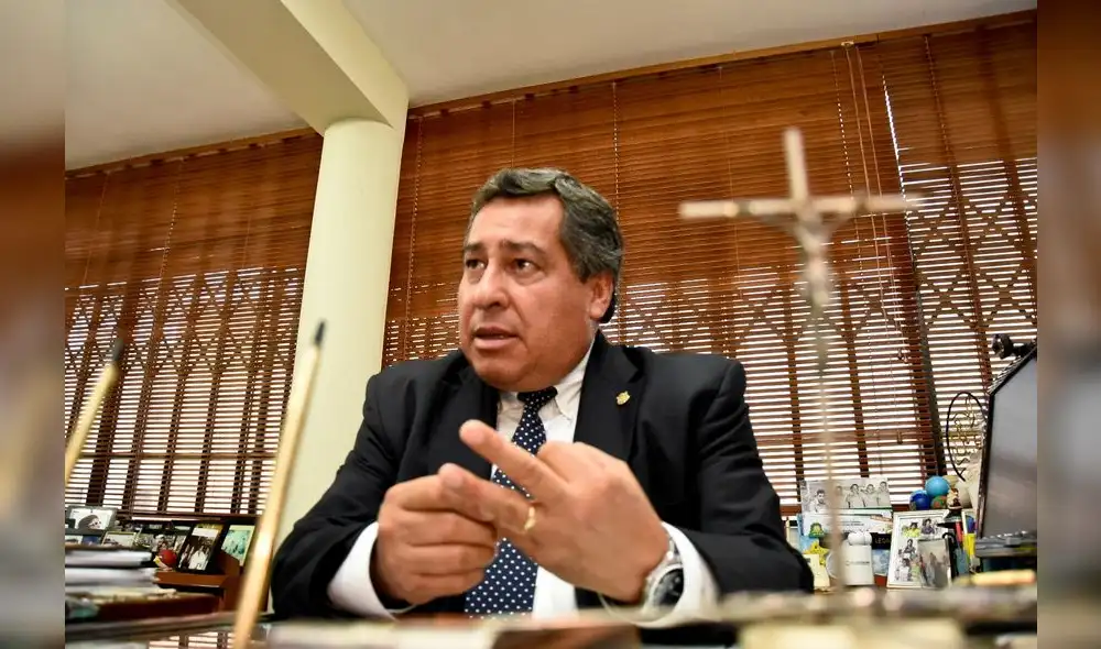 Aníbal Quiroga también refiere que ha habido una ampliación en la interpretación del Art. 117 e la Constitución y que hay un precedente con Pedro  Castillo.