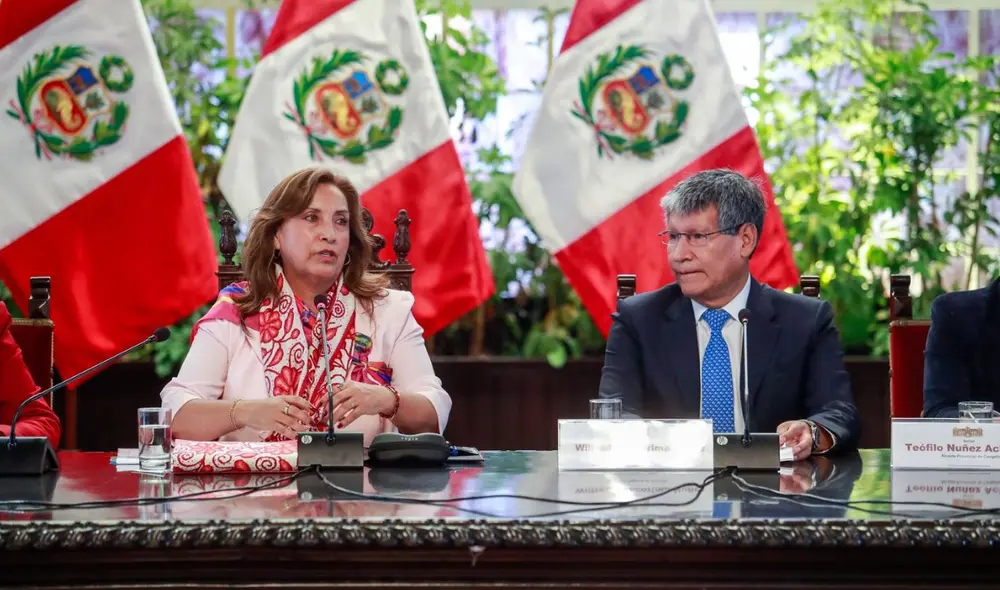 La presidenta Dina Boluarta y Wilfredo Oscorima serán investigados en expedientes aparte. Foto: Andina La presidenta Dina Boluarta y Wilfredo Oscorima serán investigados en expedientes aparte. Foto: Andina
