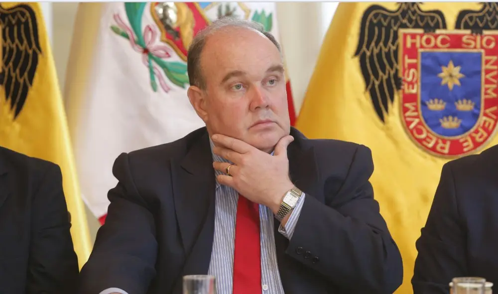 Rafael López Aliaga es cuestionado por no haber cumplido su promesa de hacer a Lima una potencia mundial. Foto: LR
